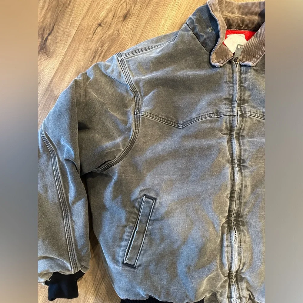 Vintage Distressed Detroit Carhartt Jacket - Picture 2 of 4